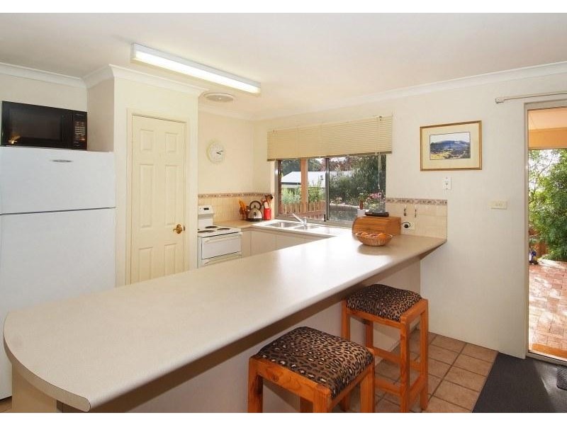 1/6 Mann Street, Margaret River WA 6285