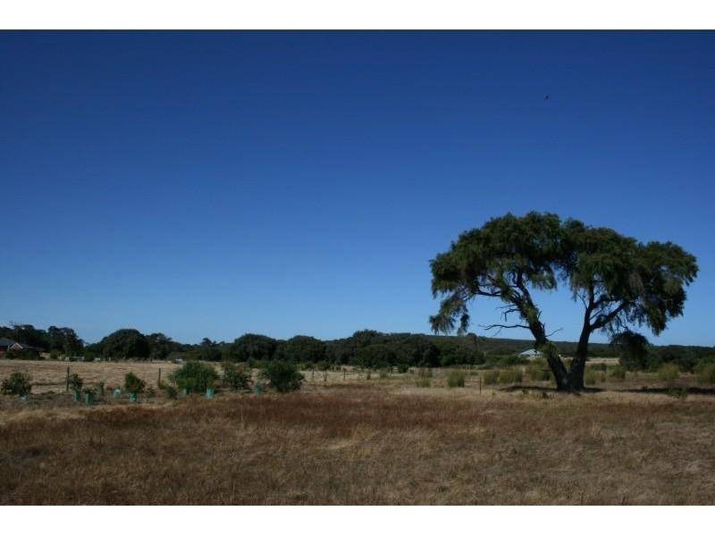 120 Mentelle Road, Burnside WA 6285