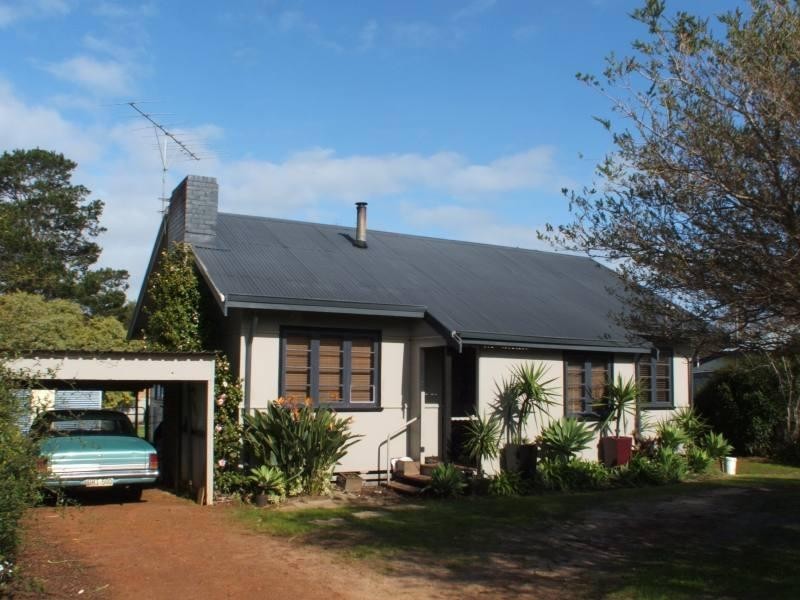 13 Walkington Avenue, Margaret River WA 6285