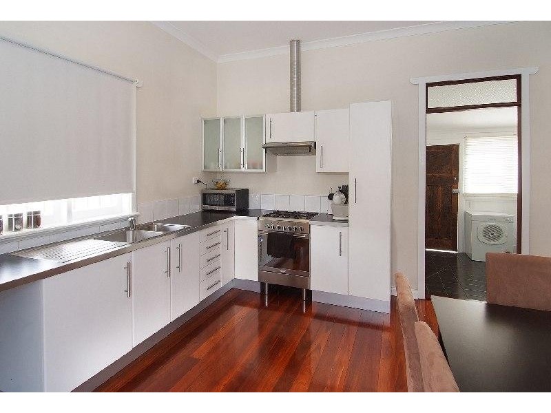 25 Charles Hine Avenue, Margaret River WA 6285