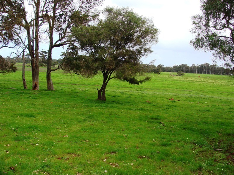 222 24 Road, Karridale WA 6288