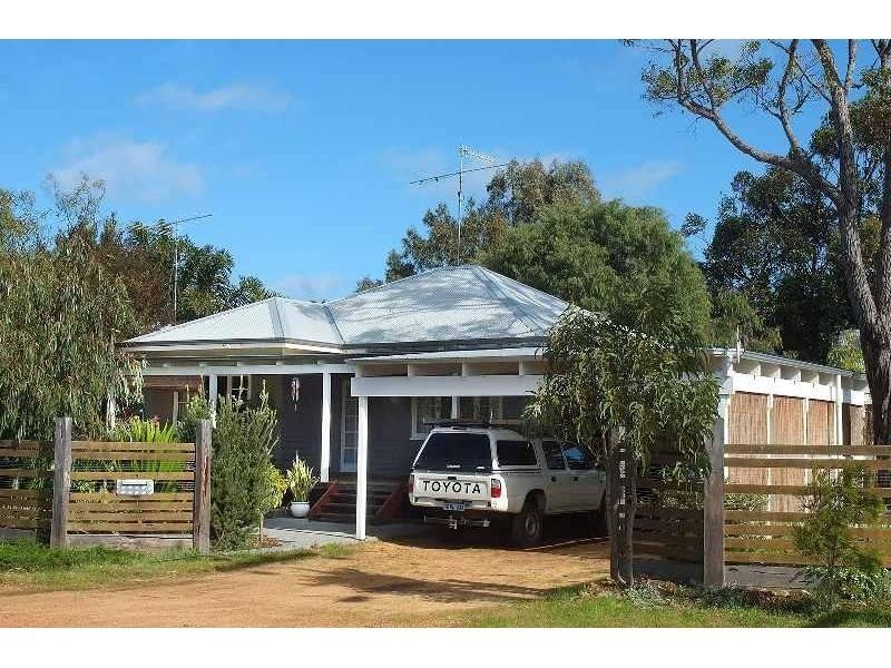 28 Bovell Avenue, Margaret River WA 6285