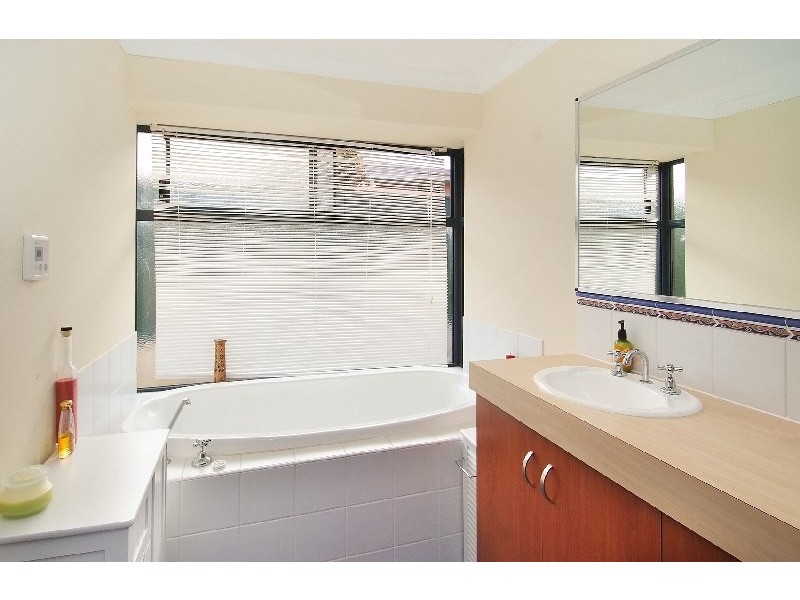 10 Forrest Road, Margaret River WA 6285