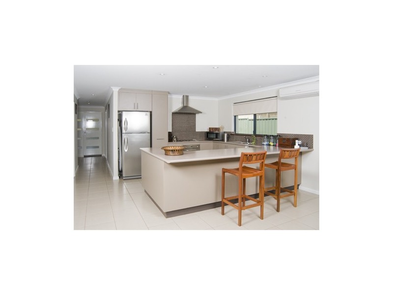 11 Westringia Loop, Margaret River WA 6285