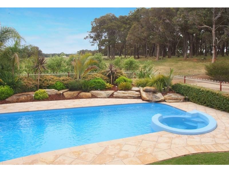 52 Treeton Road, Cowaramup WA 6284