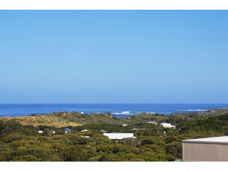 16 Freycinet Way, Gnarabup WA 6285