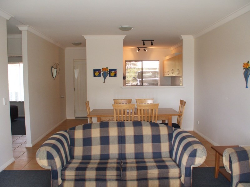 106/2282 Riedle Drive, Gnarabup WA 6285