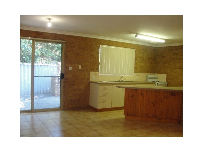 9B Lesalan Way, Margaret River WA 6285