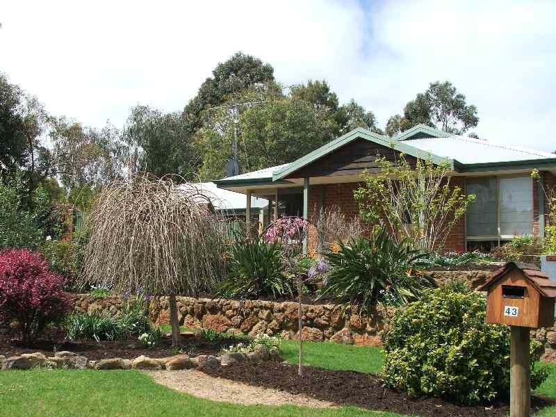 43 Merchant Street, Margaret River WA 6285