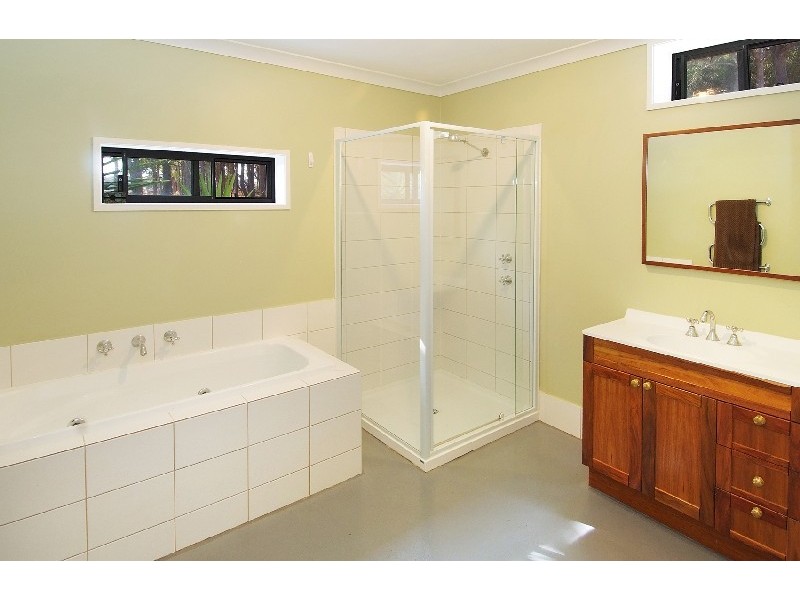 1 Barrett Road, Rosa Brook WA 6285