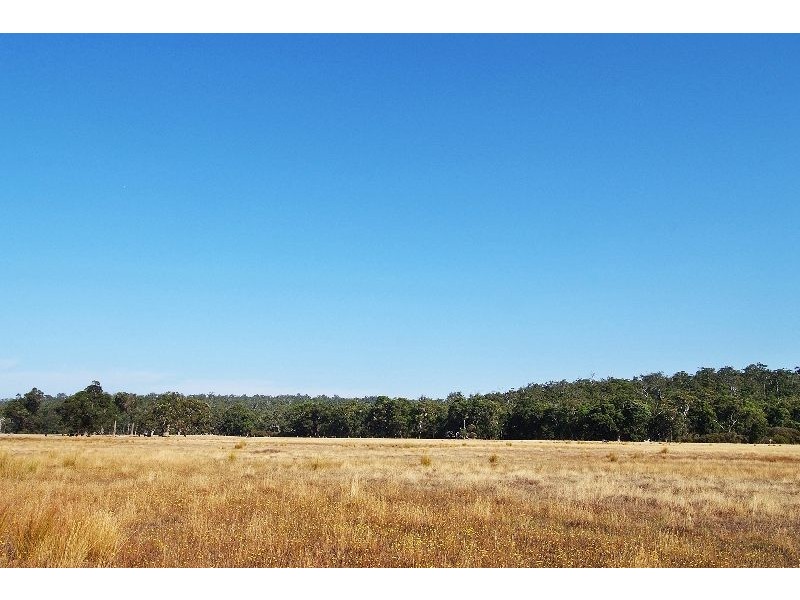 1 Barrett Road, Rosa Brook WA 6285