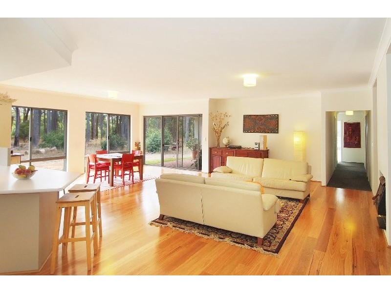 100 Glenellie Road, Margaret River WA 6285