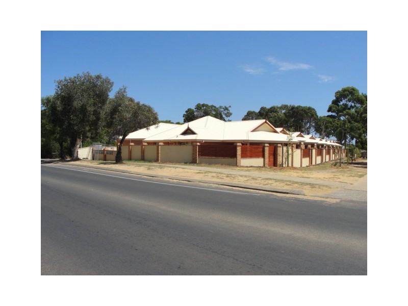 2/2 Station Road, Margaret River WA 6285