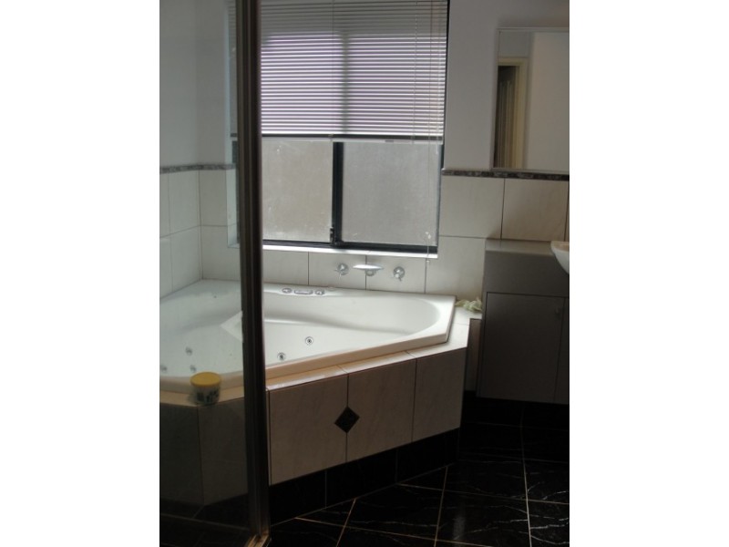 4 Lions Drive, Cowaramup WA 6284