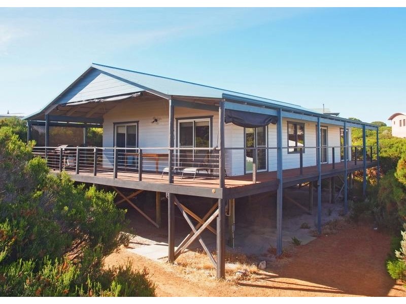 8 Marmaduke Point Drive, Gnarabup WA 6285