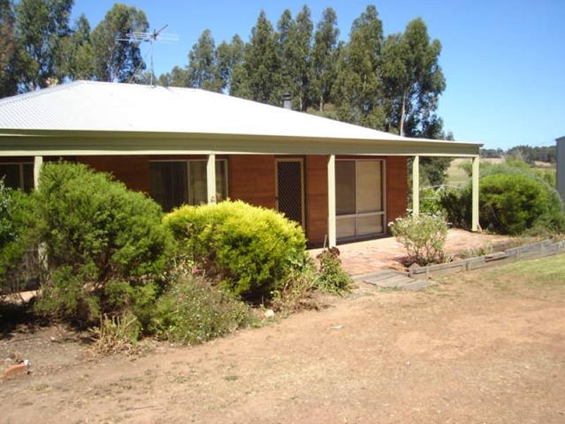 1880 Jindong/Treeton Road, Osmington WA 6285