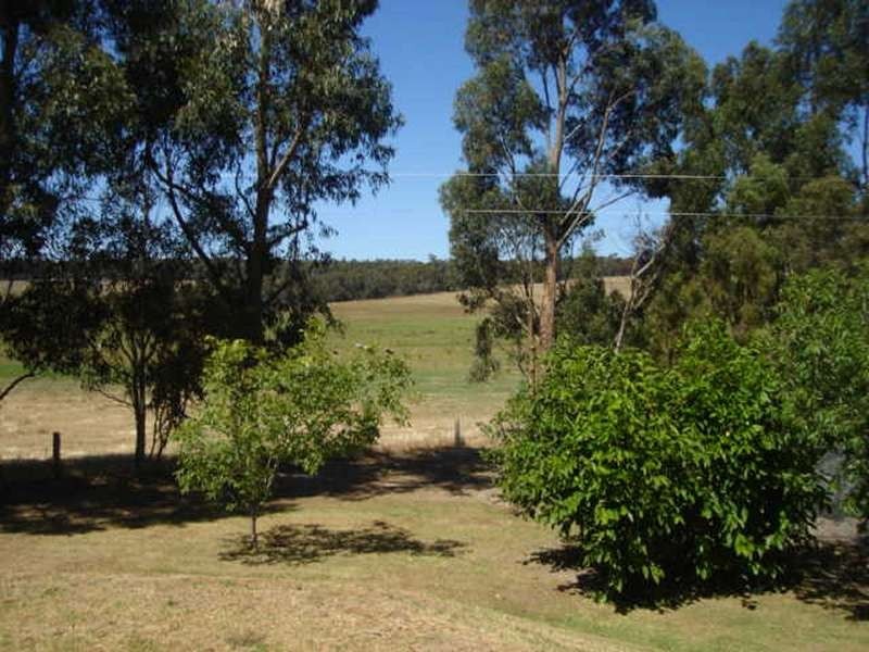 1880 Jindong/Treeton Road, Osmington WA 6285