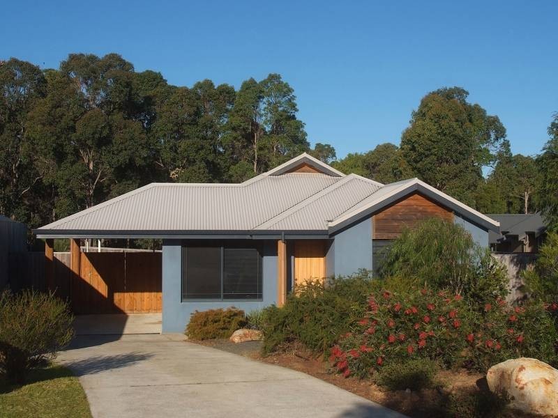 10 Birch Loop, Margaret River WA 6285