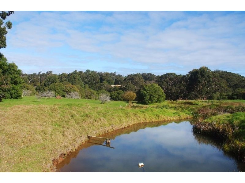 83 Illawarra Avenue, Margaret River WA 6285