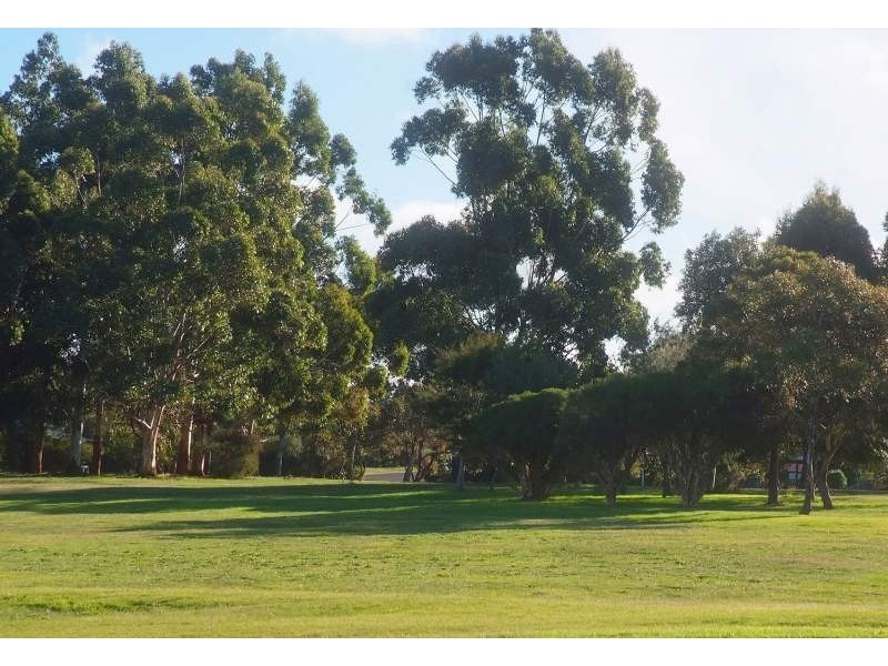 1 Maculata Trail, Margaret River WA 6285