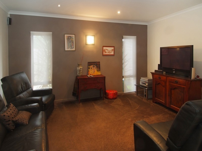 27 Halcyon Crescent, Margaret River WA 6285