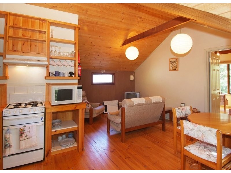 14 Chardonnay Avenue, Margaret River WA 6285