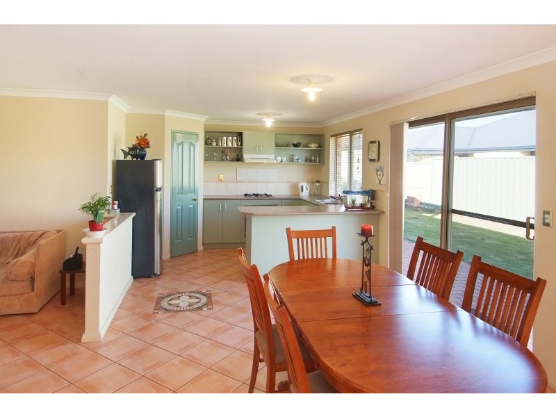 27A Kunzea Loop, Margaret River WA 6285