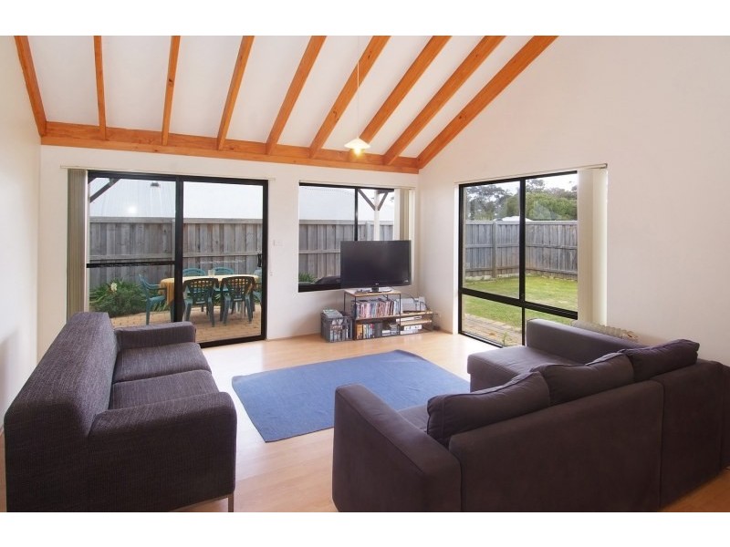 10 Spinebill Ramble, Margaret River WA 6285