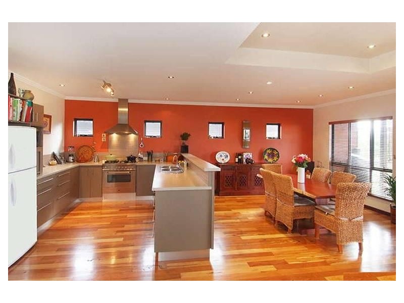28 Honeyeater Loop, Margaret River WA 6285