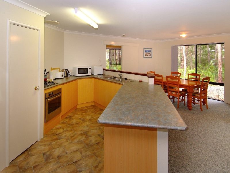 11 Chardonnay Avenue, Margaret River WA 6285