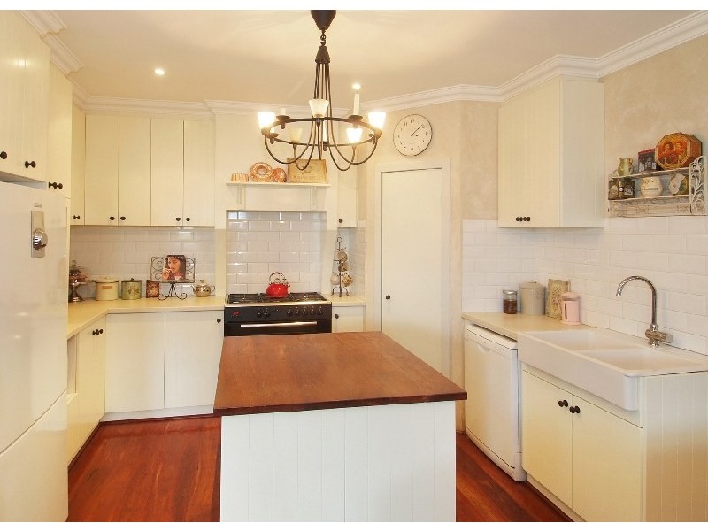 24 Ironbark Avenue, Margaret River WA 6285