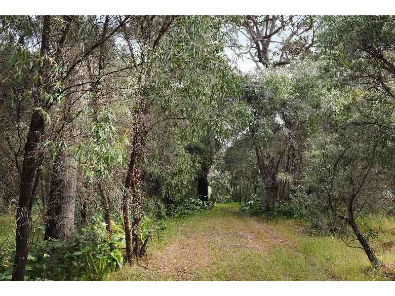 11 Old Kilcarnup Road, Margaret River WA 6285