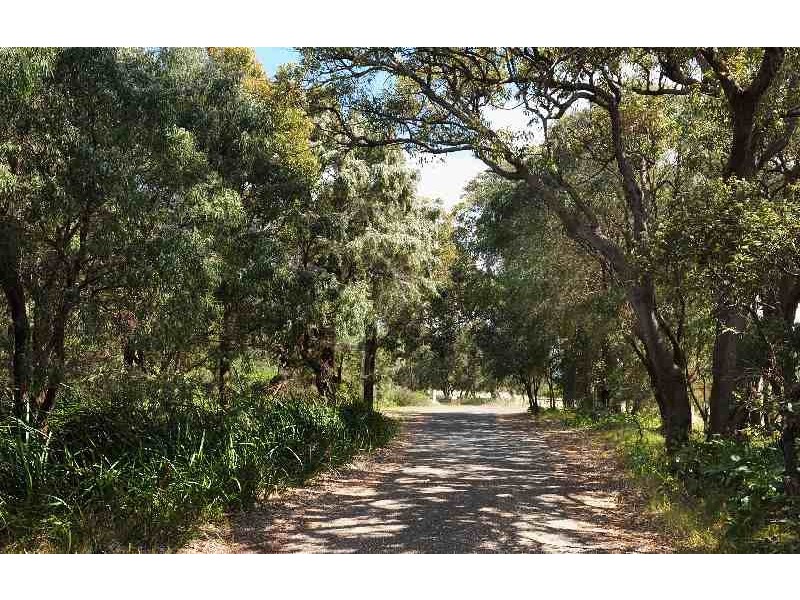 11 Old Kilcarnup Road, Margaret River WA 6285