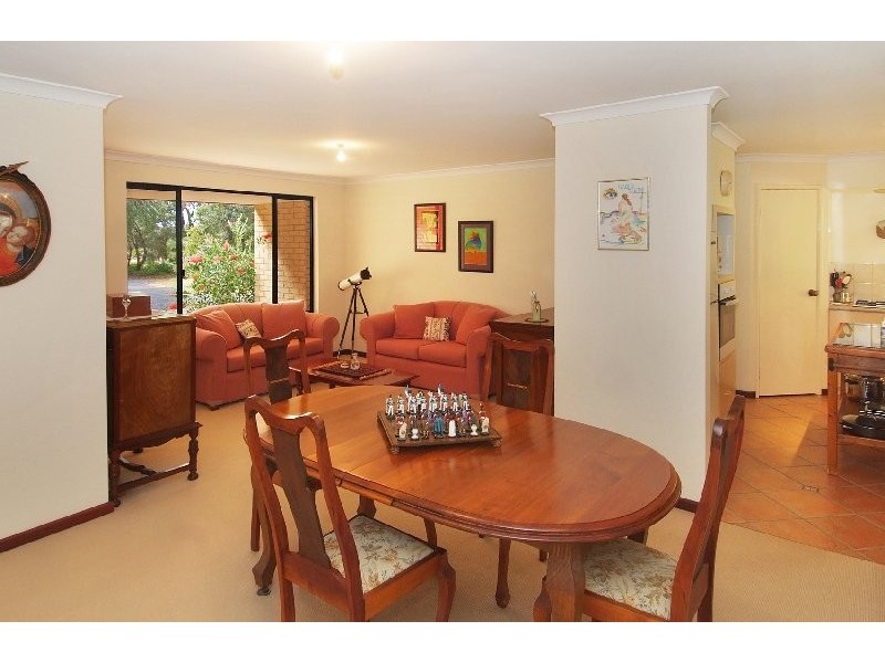 11 Old Kilcarnup Road, Margaret River WA 6285