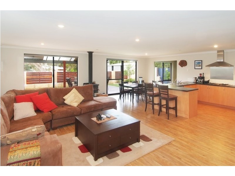 9 Wattle Place, Margaret River WA 6285