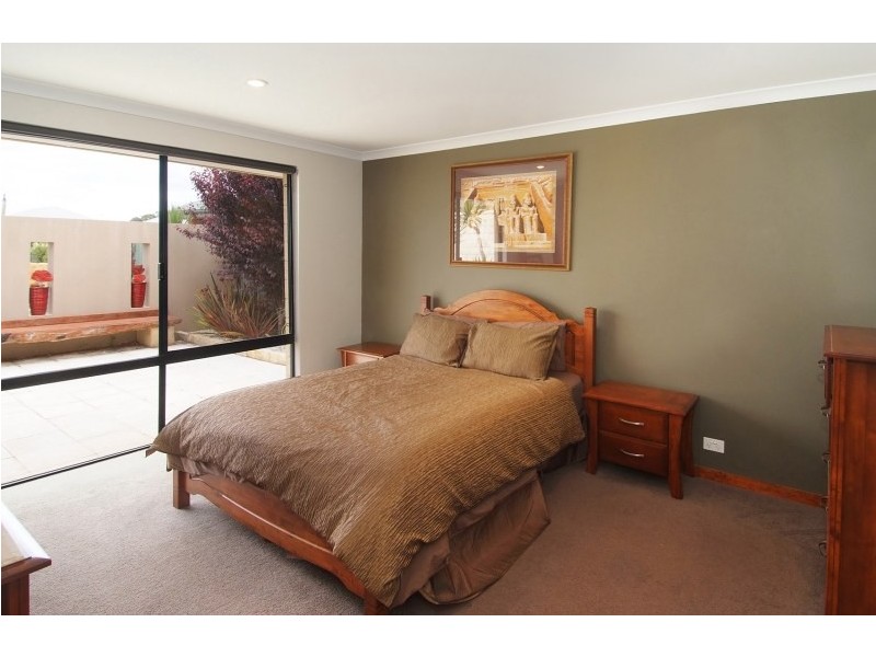 9 Wattle Place, Margaret River WA 6285