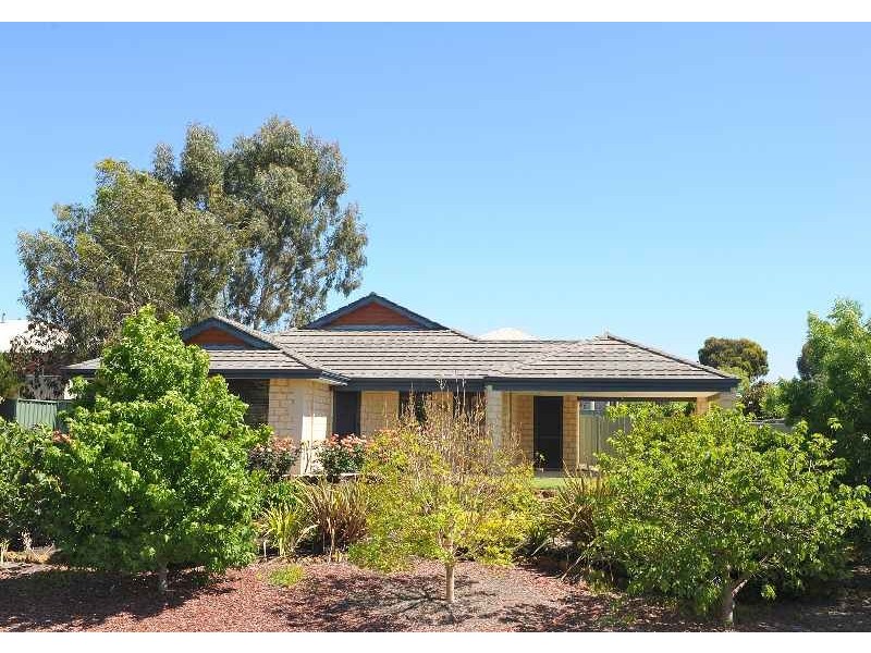 11 Melaleuca Boulevard, Margaret River WA 6285