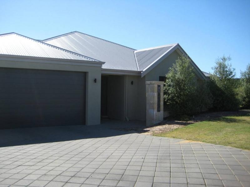 48 Westringia Loop, Margaret River WA 6285