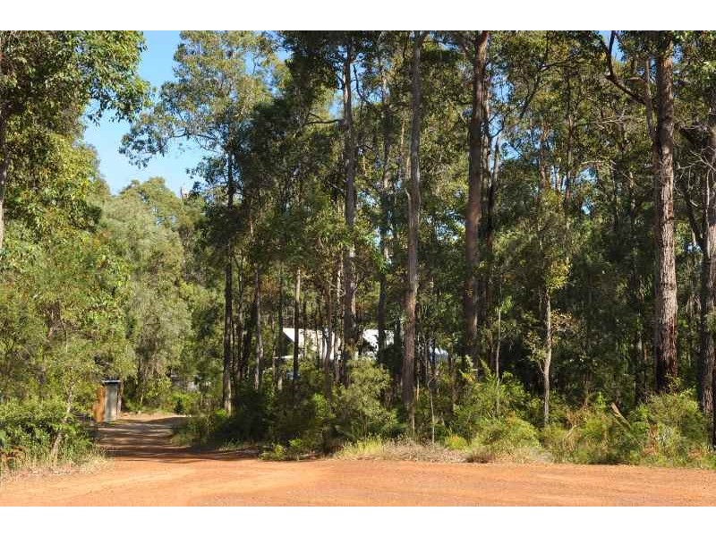 84 Woodland Drive, Burnside WA 6285