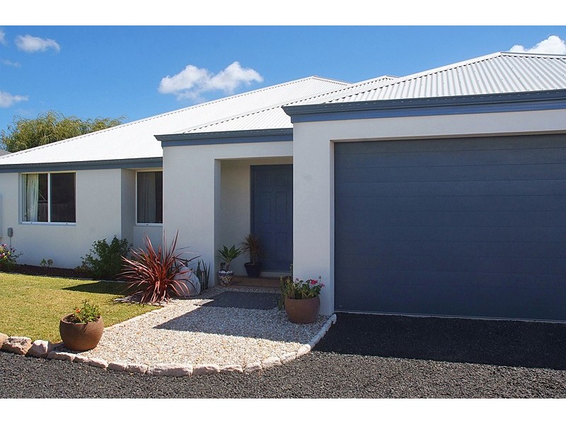 27 Ironbark Avenue, Margaret River WA 6285