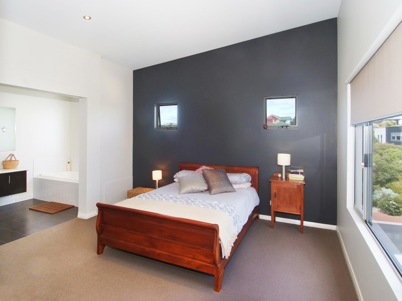 37 Grunters Way, Gnarabup WA 6285