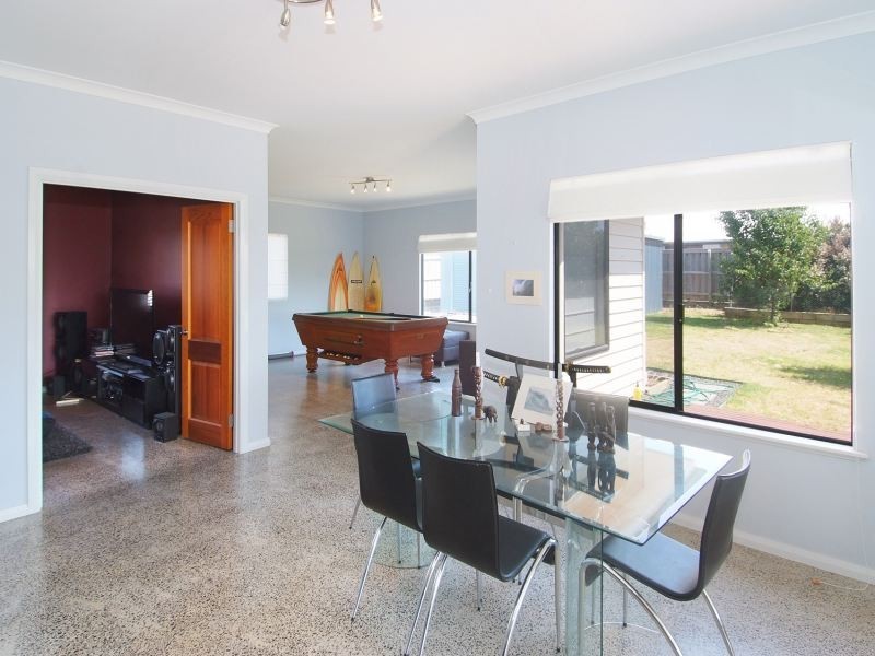 2 Hillside Avenue, Margaret River WA 6285