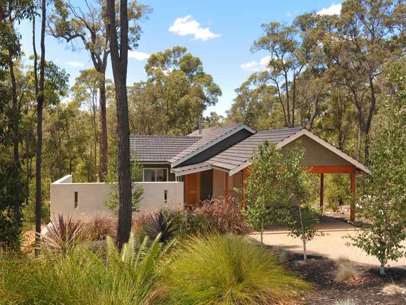 9 Sanctuary Circle, Cowaramup WA 6284