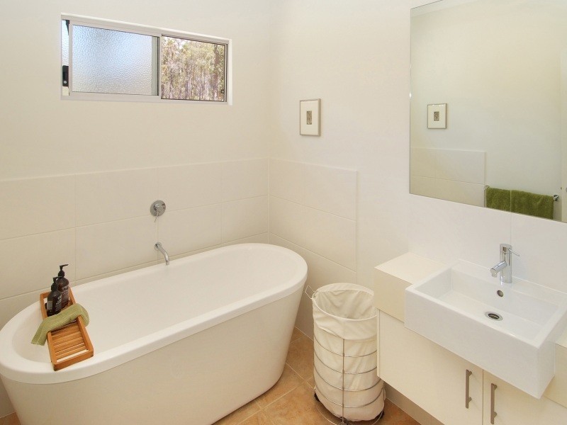 9 Sanctuary Circle, Cowaramup WA 6284