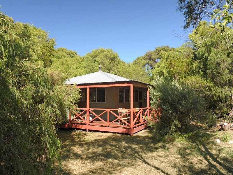 2 Narda Avenue, Prevelly WA 6285