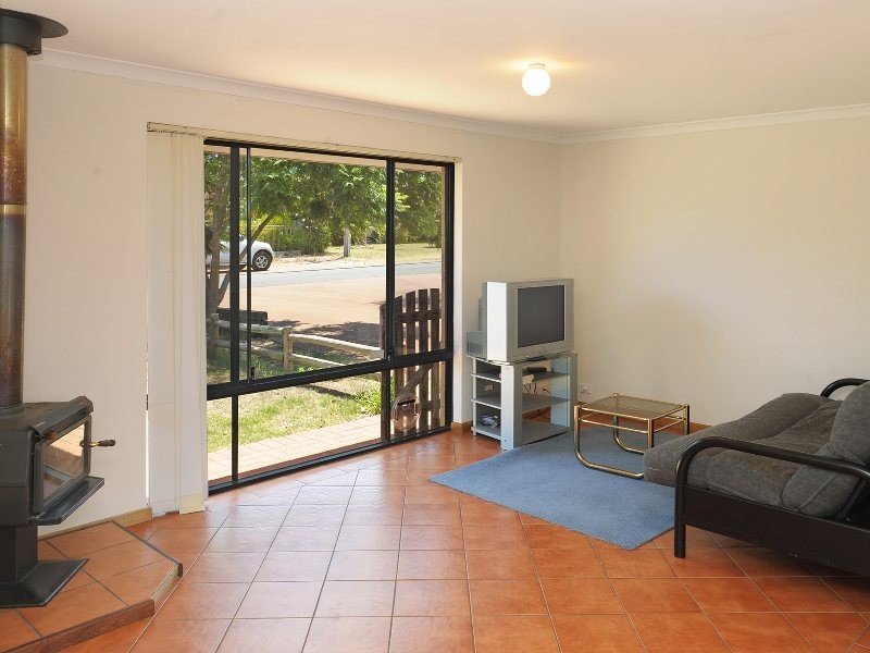 2/15 Elva Street, Margaret River WA 6285