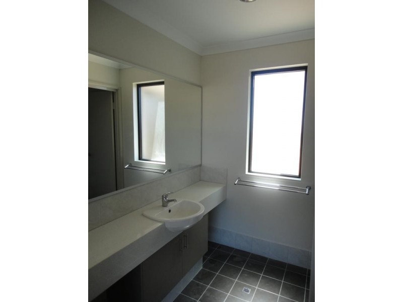 9 Charles Hine Ave, Margaret River WA 6285