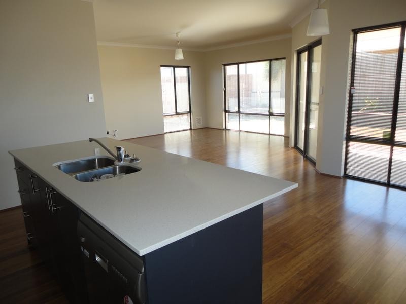 9 Charles Hine Ave, Margaret River WA 6285