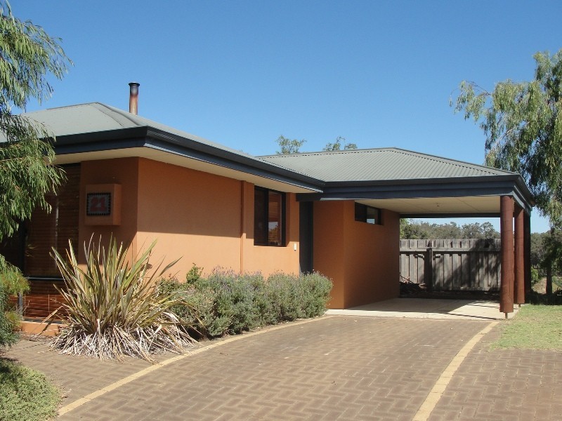 21 Village Green, Margaret River WA 6285