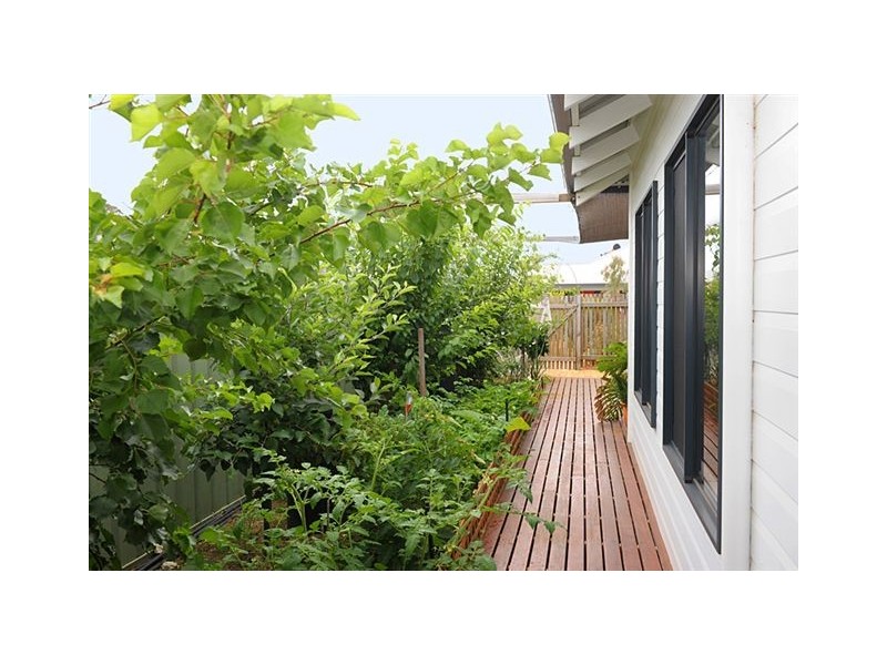 8 O’Learia Crescent, Margaret River WA 6285